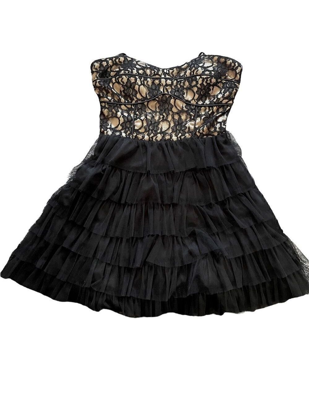 Juniors Lace Mini Dress - Picture 2 of 5